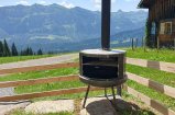 Grill mit Aussicht auf Kanisfluh