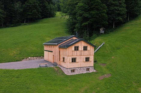 https://www.berghuette-bregenzerwald.at/uploads/images/Ansicht%20Nordwest_Startseite.jpg